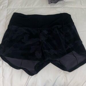 lululemon speed ups size 2 color camo